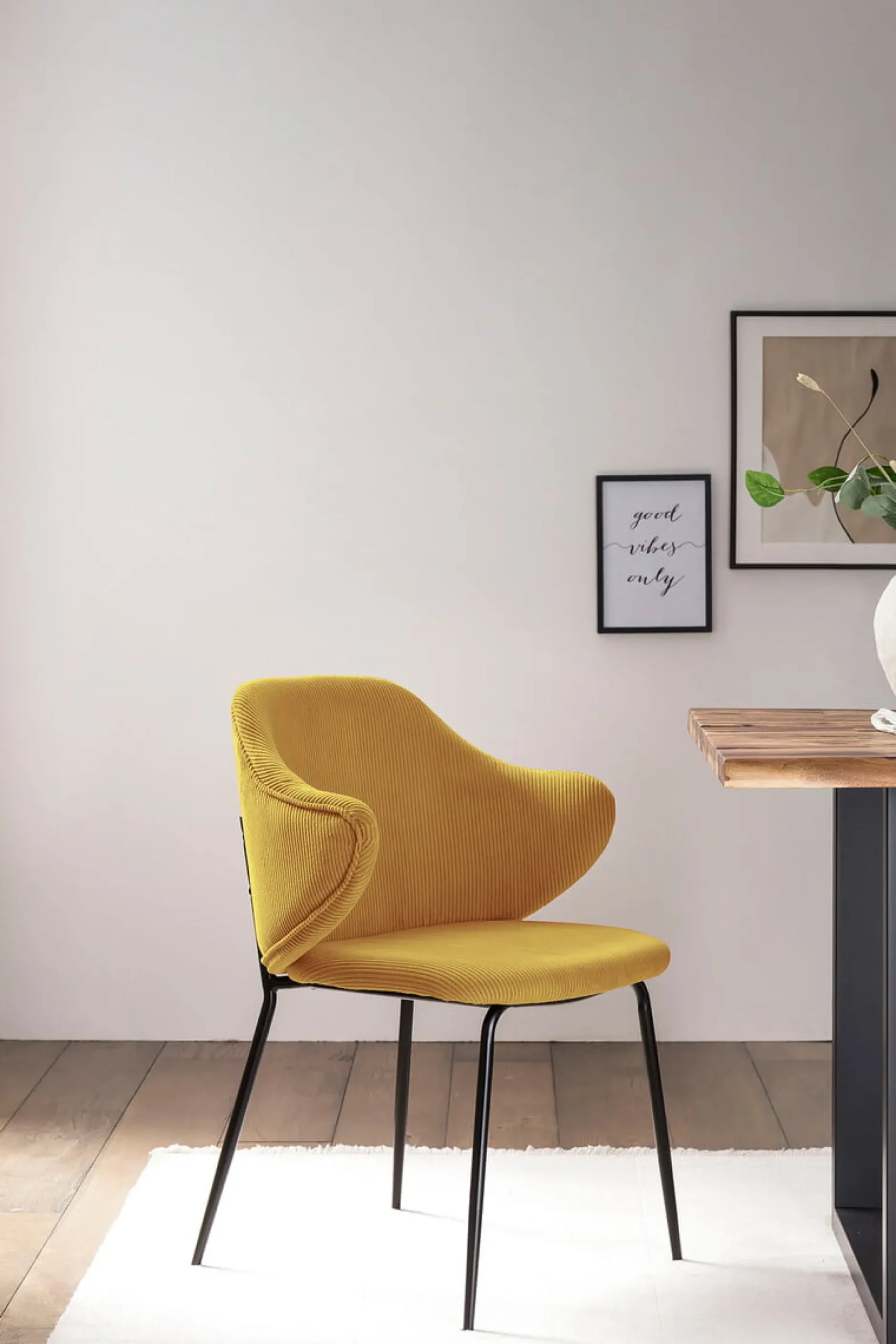 Armstoel Novi – Set van 2^Huisenthuis