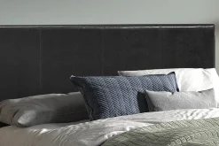 Bed Napels Zwart 140x200cm^Huisenthuis Best