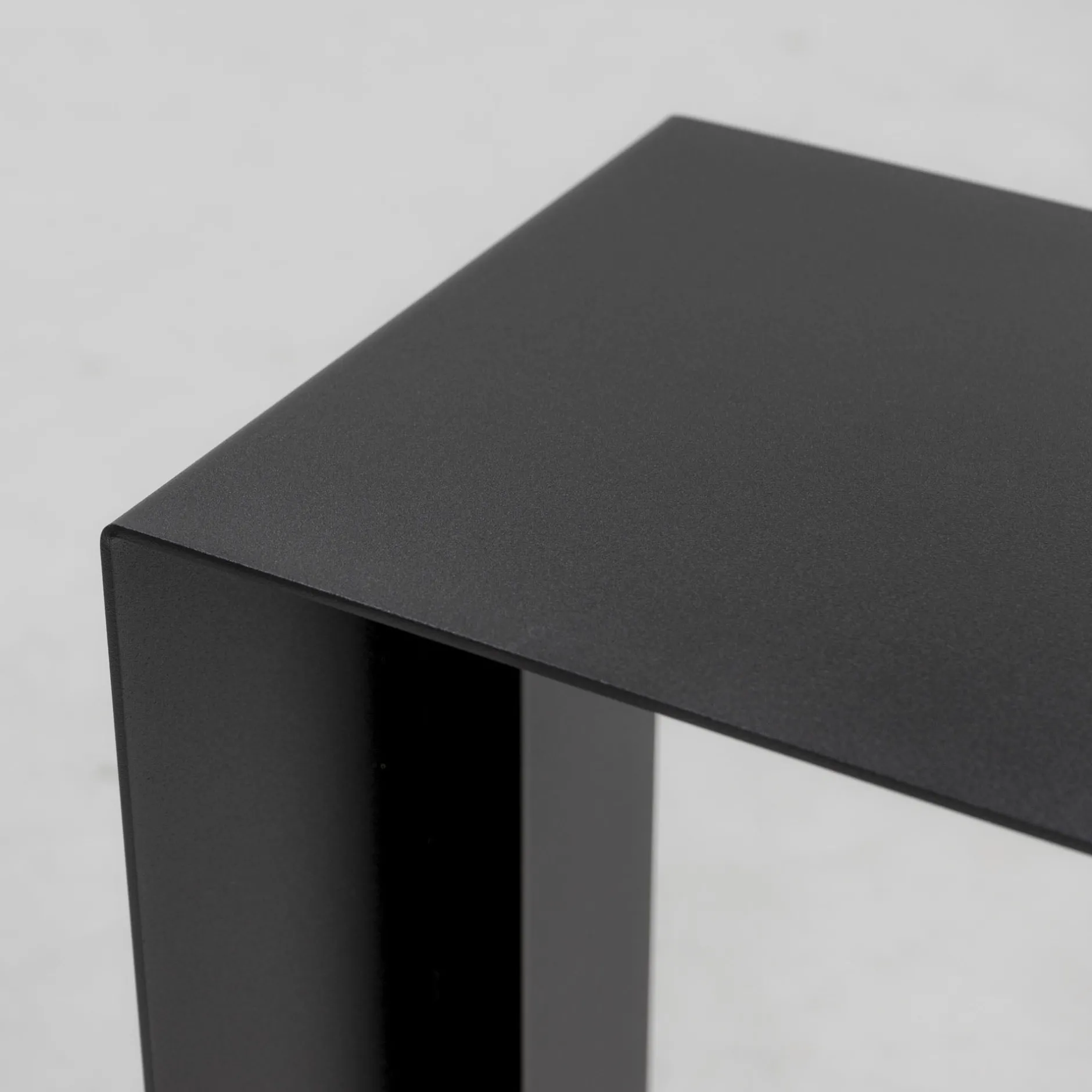 Bijzettafel Lio^Huisenthuis Hot