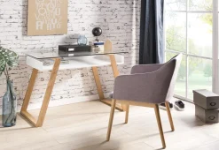 Bureau Anna Eiken-Wit^Huisenthuis