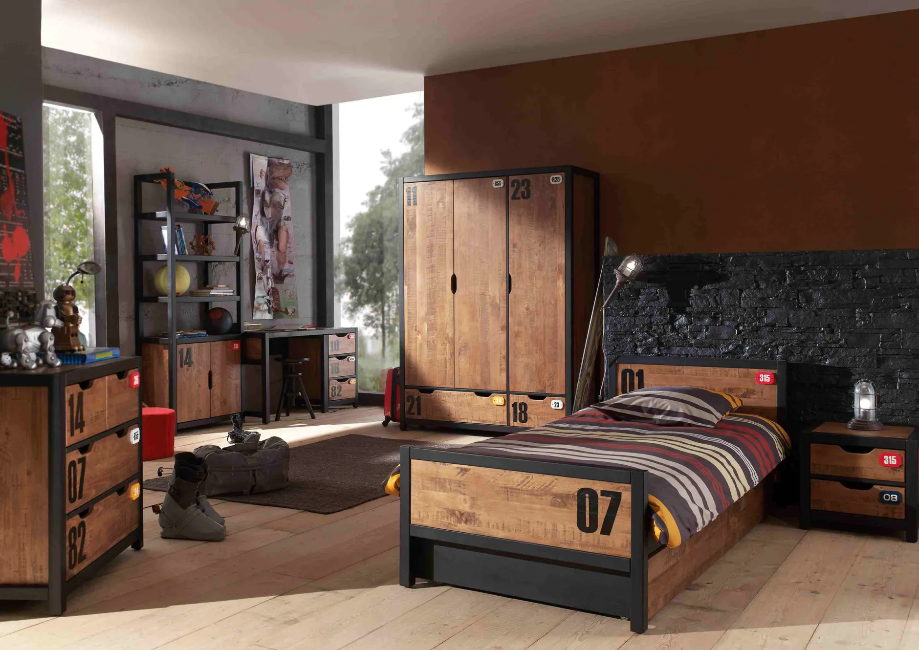 Driedeurskast Lucas^Huisenthuis Discount