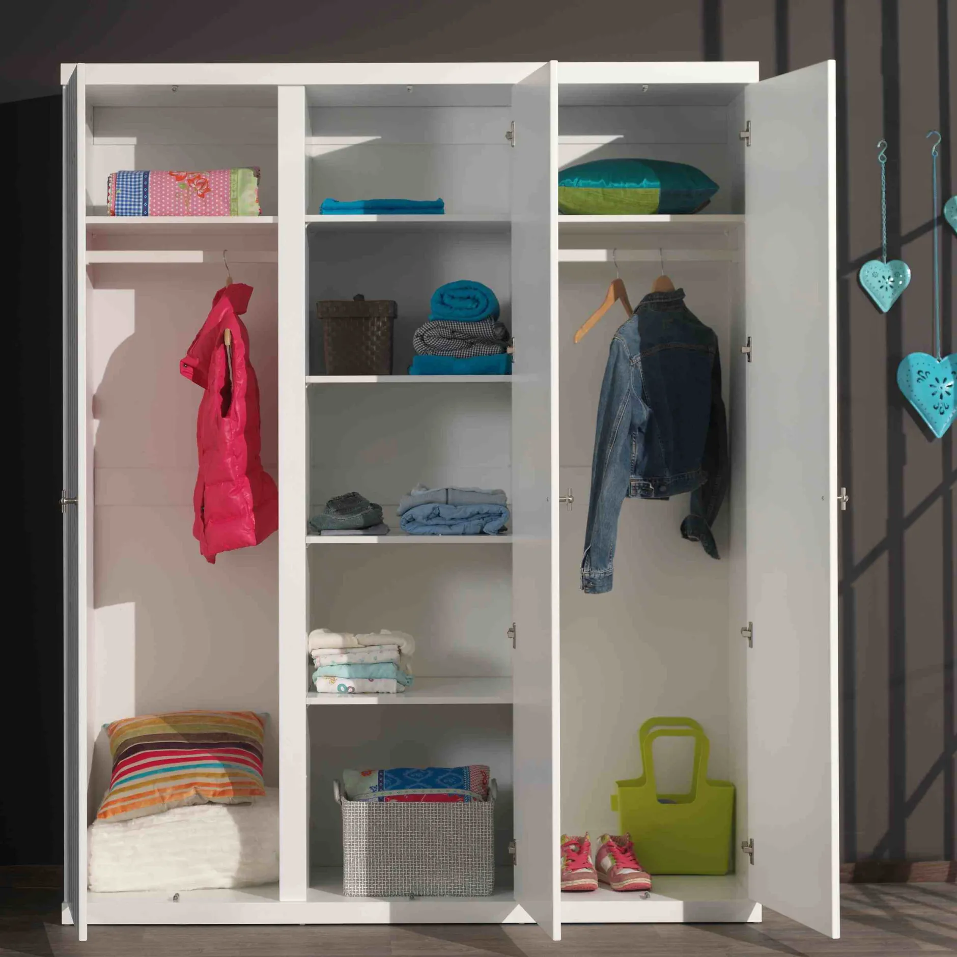 Driedeurskast Luuk-W^Huisenthuis Outlet